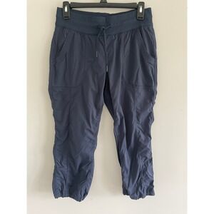 The North Face Aphrodite 2.0 Capri Pants Navy Blue Womens Small Hiking Active